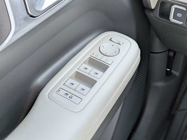 Used 2026 Hyundai Santa Fe SEL FWD image 20
