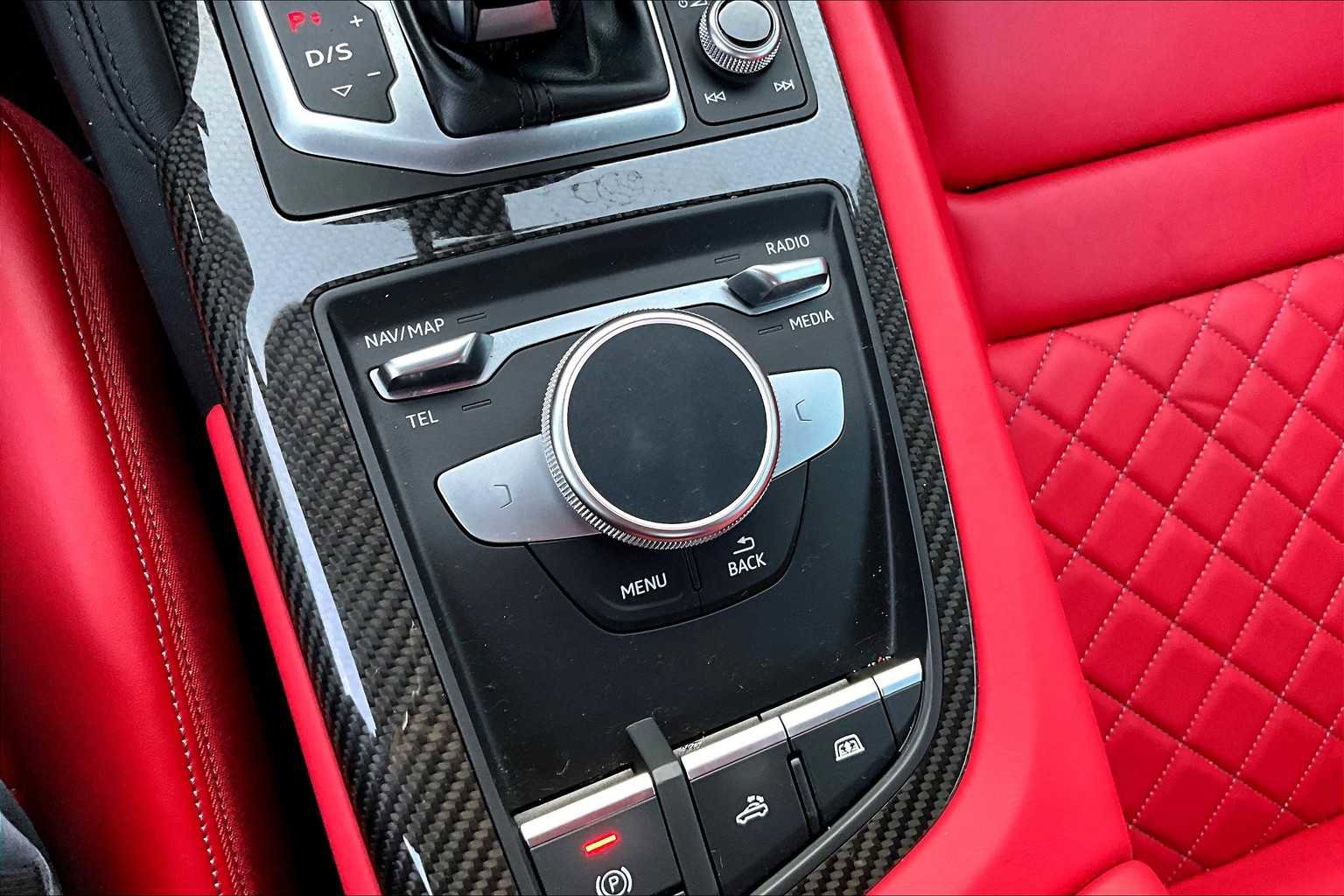 Certified 2023 Audi R8 V10 performance image 26