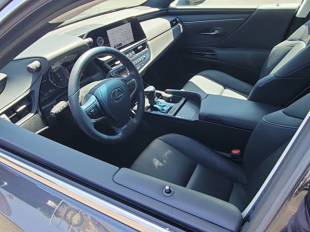 Used 2023 Lexus ES 250 w/ Premium Package AWD/4WD image 10