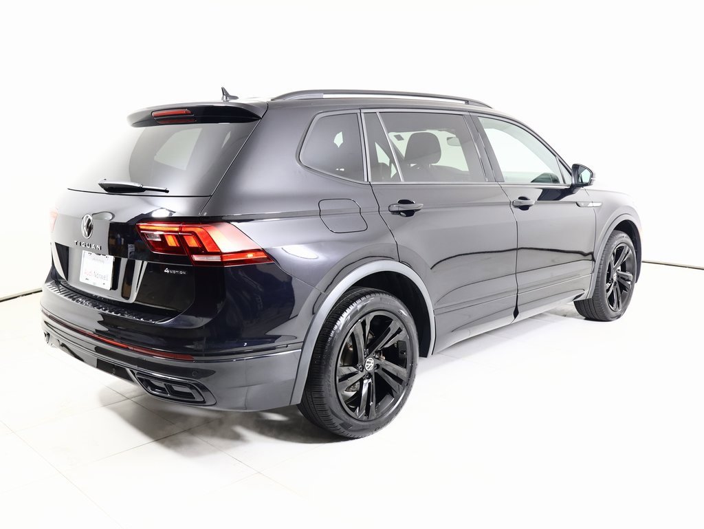Used 2023 Volkswagen Tiguan SE R-Line image 18
