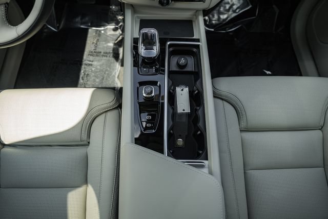 New 2026 Volvo XC60 B5 Ultra w/ Protection Package Premier AWD/4WD image 27