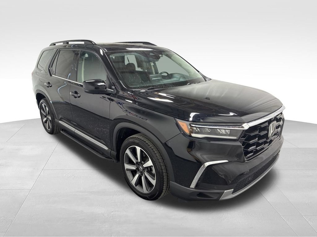 Used 2024 Honda Pilot Elite image 3