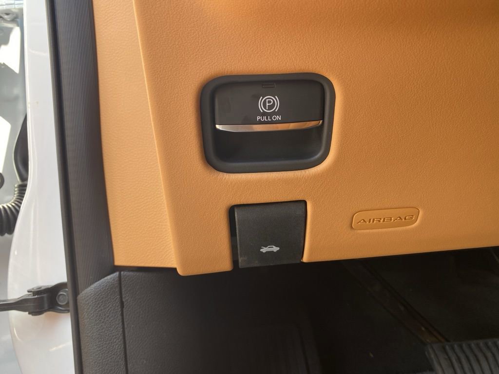 New 2026 Jeep Grand Cherokee Summit AWD/4WD image 16