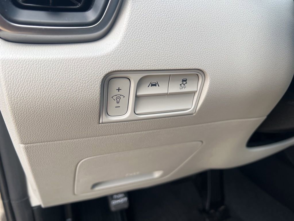 Certified 2023 Kia Sorento S image 49