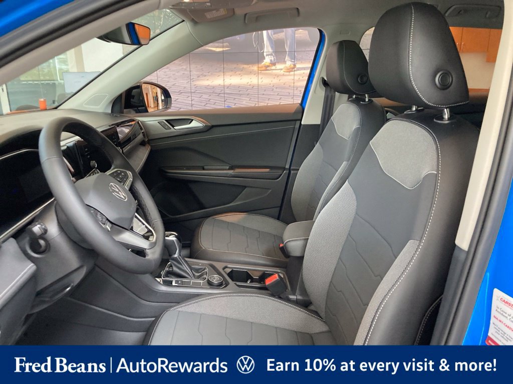 New 2026 Volkswagen Taos SE AWD/4WD image 14
