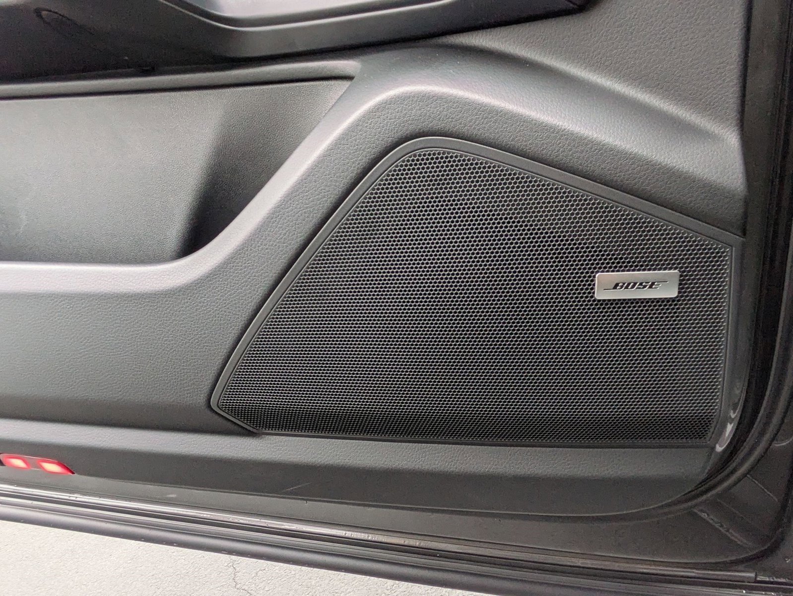 New 2025 Porsche Cayenne S image 14