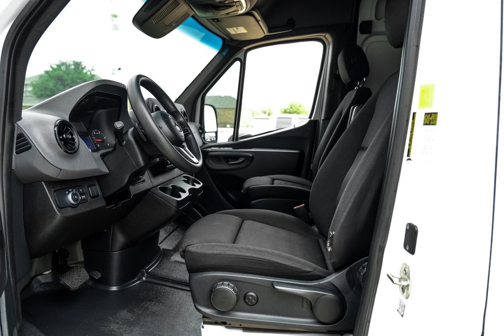 Used 2020 Mercedes-Benz Sprinter 2500 w/ Driver Convenience Package image 3