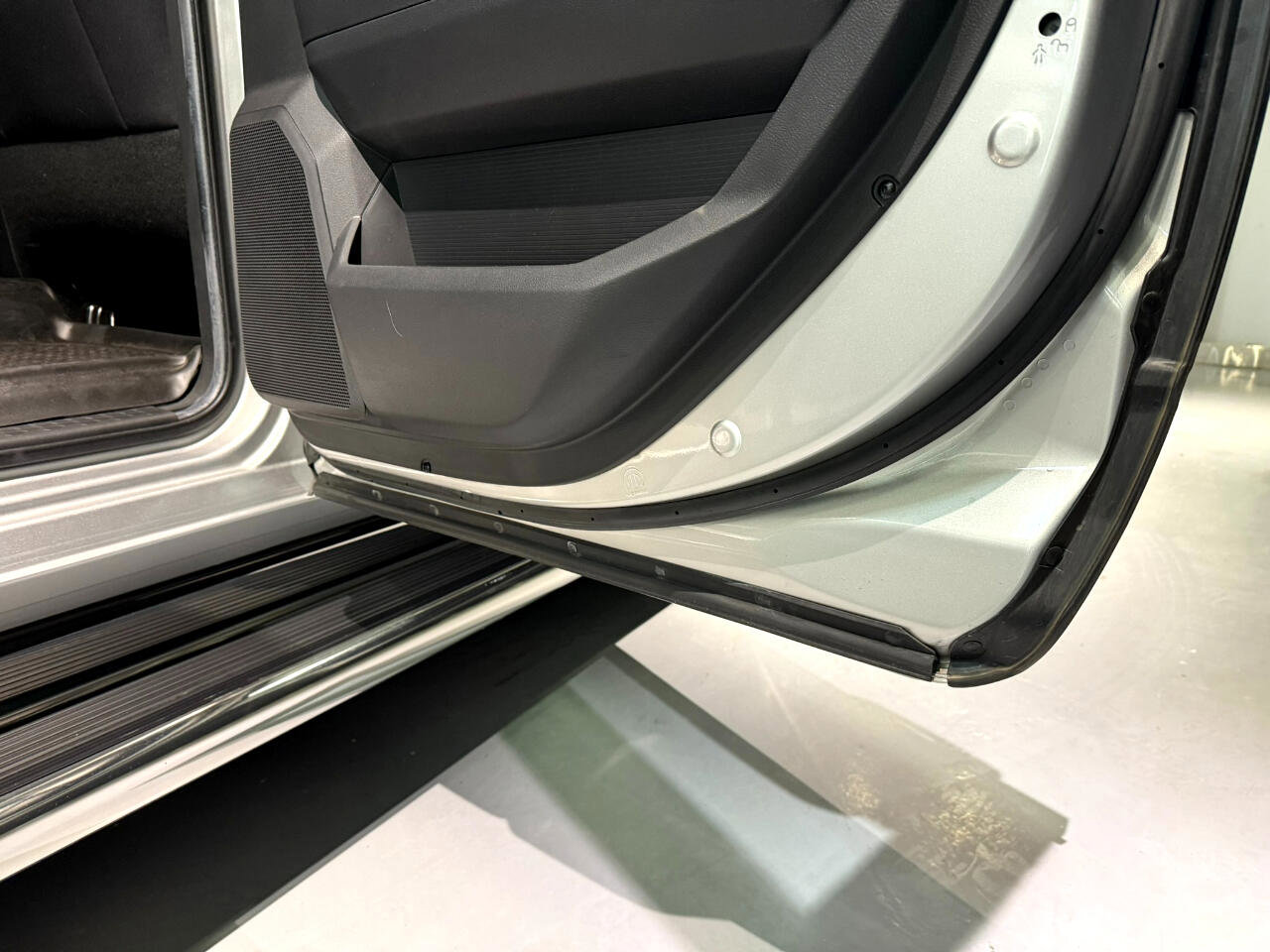 Used 2012 RAM 3500 Big Horn image 23