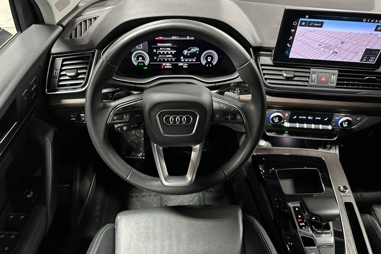 Used 2023 Audi Q5 e Premium Plus w/ Premium Plus Package image 13