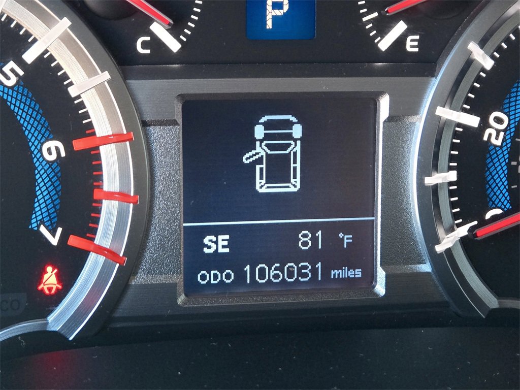 Used 2015 Toyota 4Runner Limited image 10