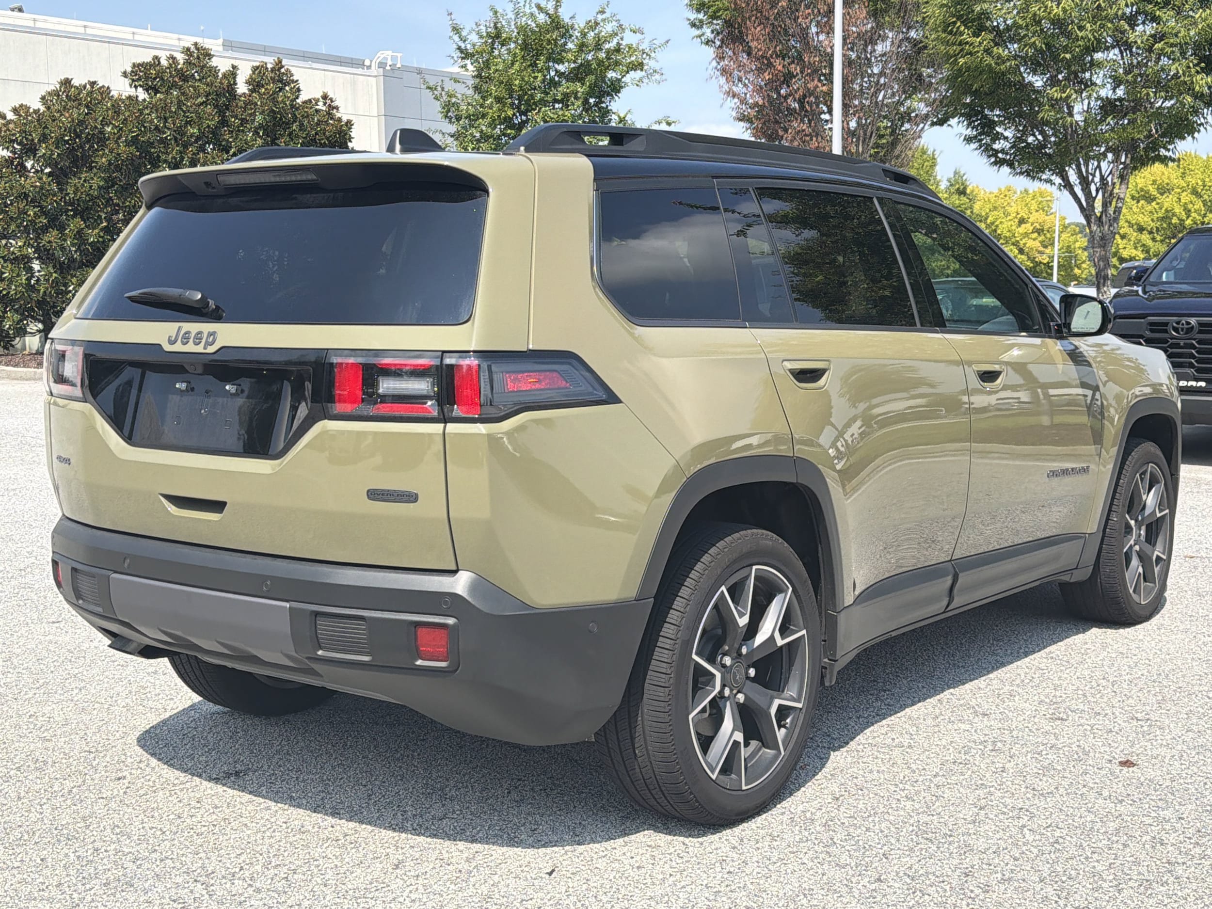 Used 2026 Jeep Cherokee Overland AWD/4WD image 33
