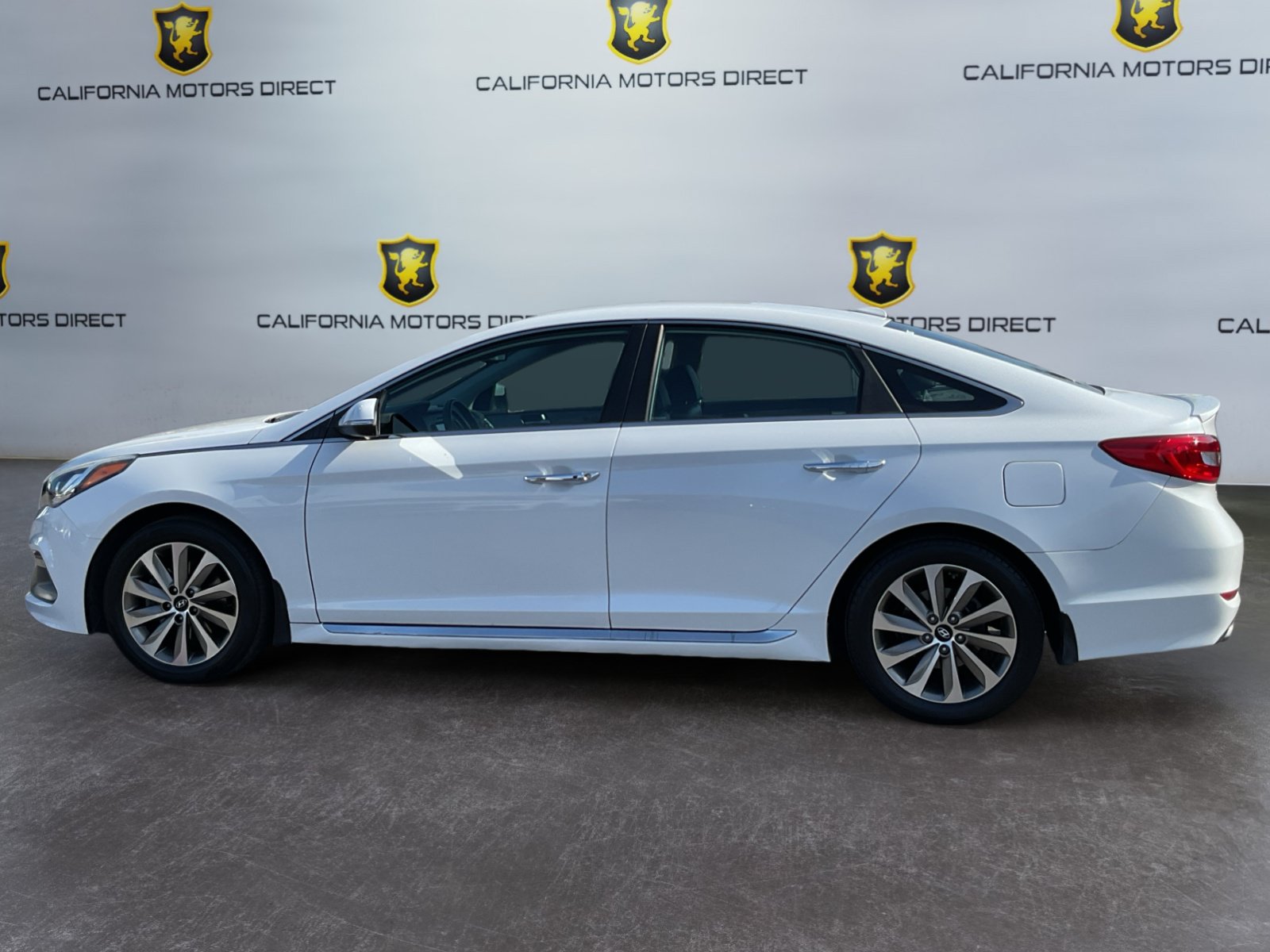Used 2016 Hyundai Sonata Sport w/ Option Group 02 FWD image 8