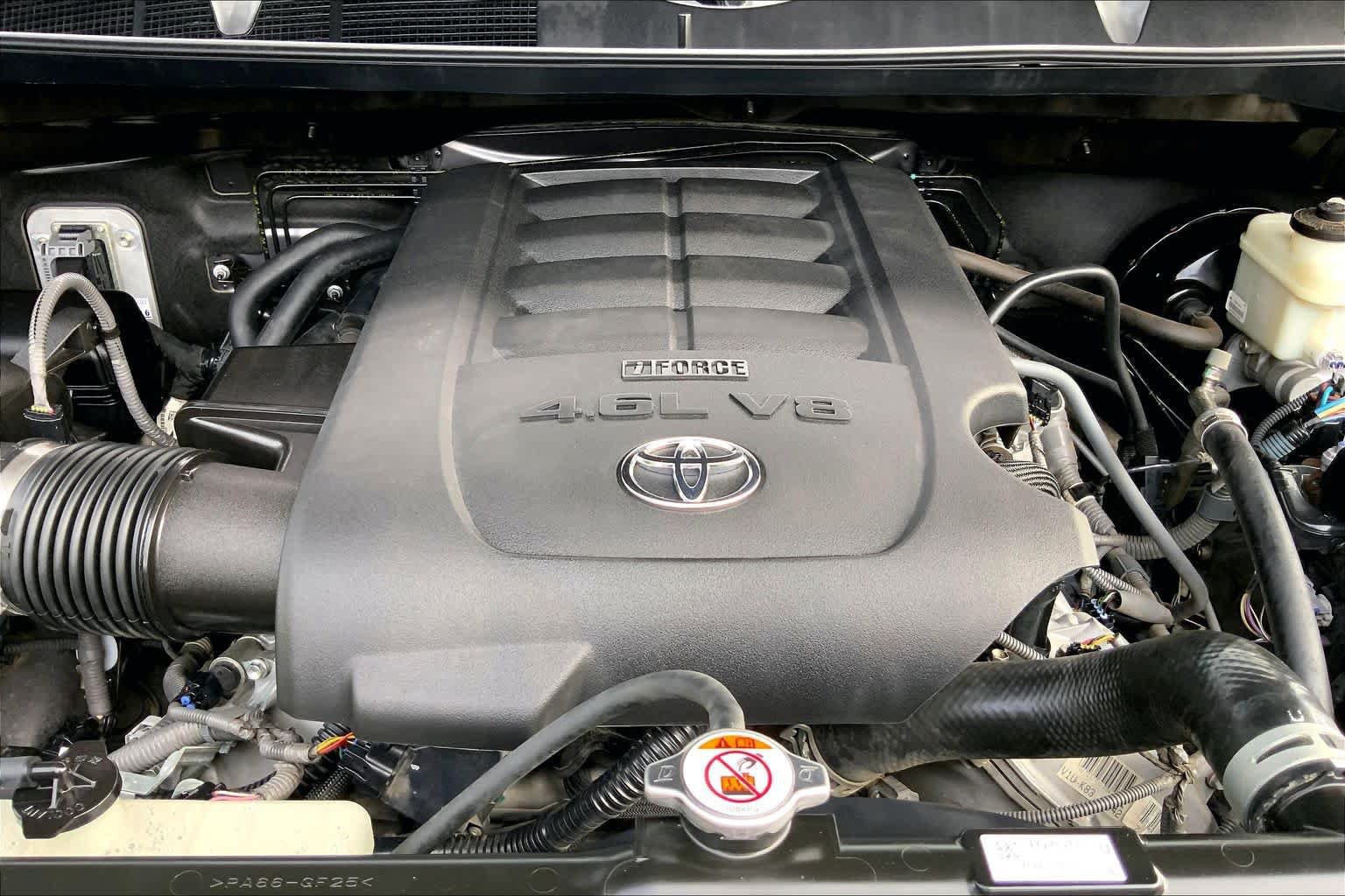 Used 2018 Toyota Tundra SR5 w/ SR5 Upgrade Package RWD image 32