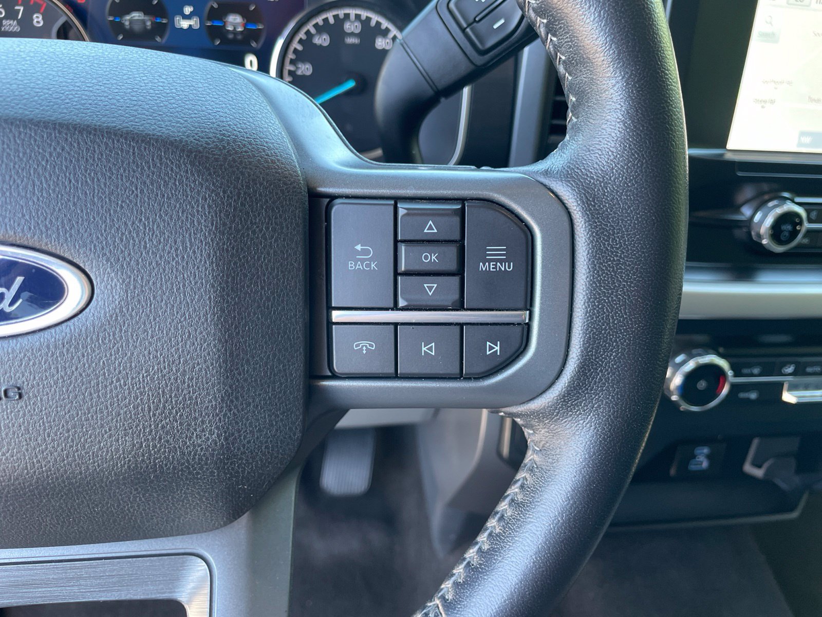 Used 2022 Ford F150 XLT w/ Equipment Group 301A Mid AWD/4WD image 21