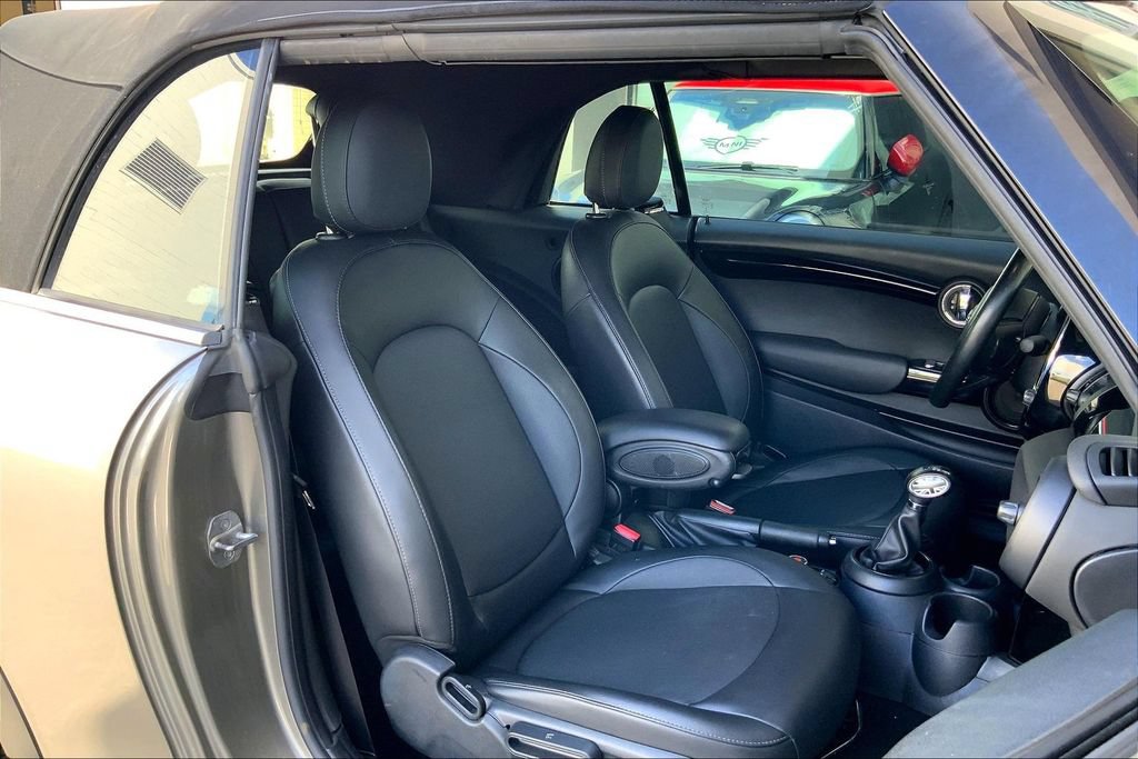 Used 2019 MINI Cooper Convertible FWD image 7