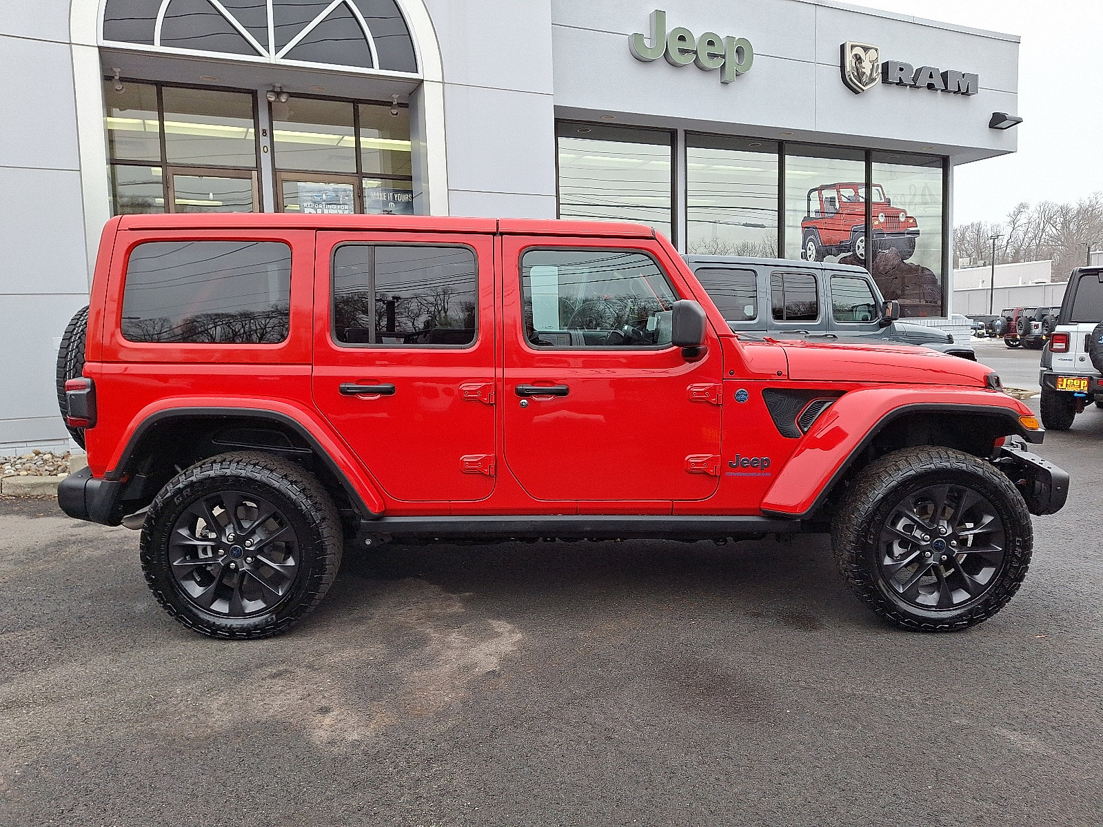 Certified 2025 Jeep Wrangler Backcountry image 7