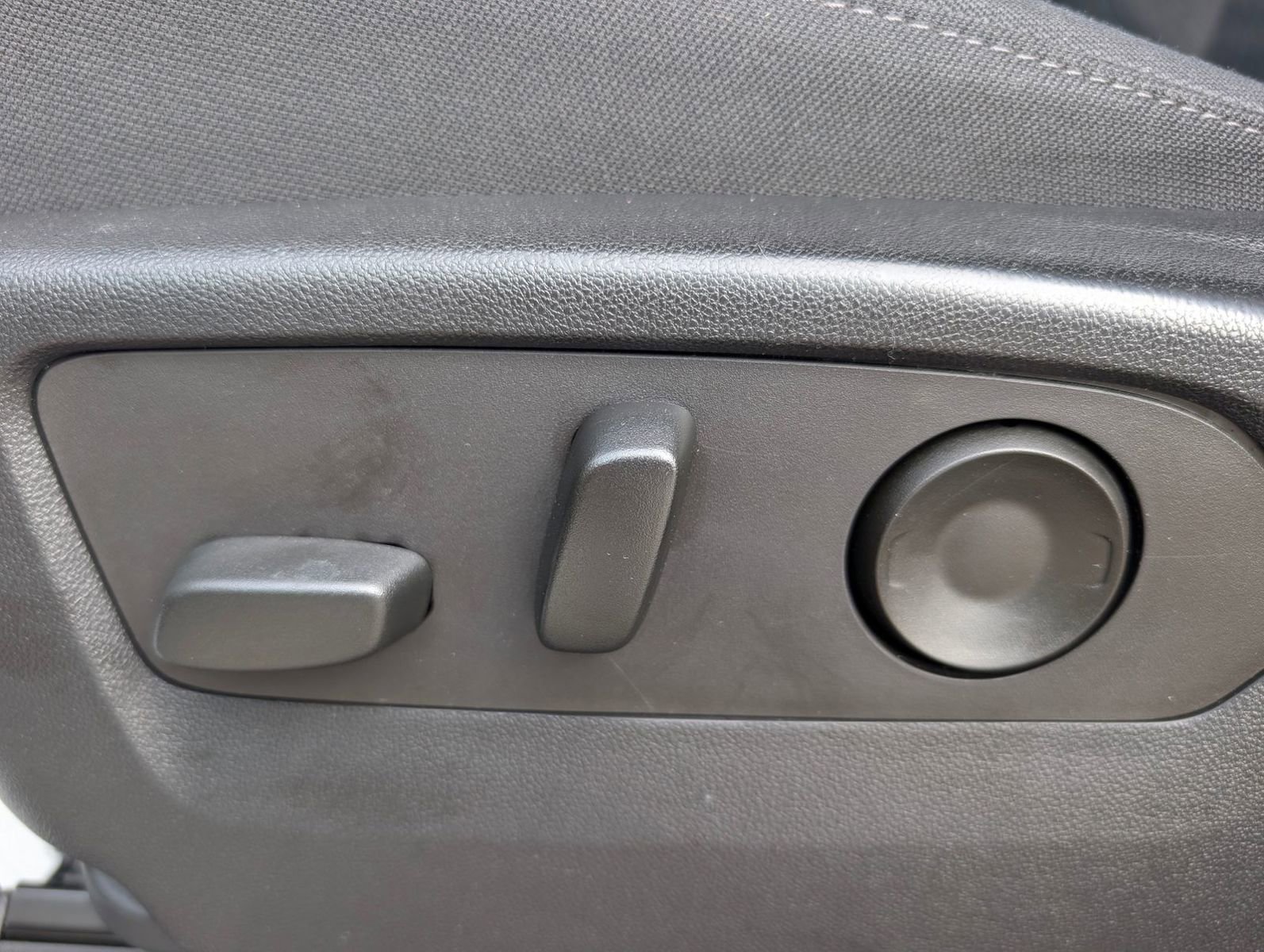 Used 2022 Chevrolet Silverado 1500 Custom Trail Boss image 10