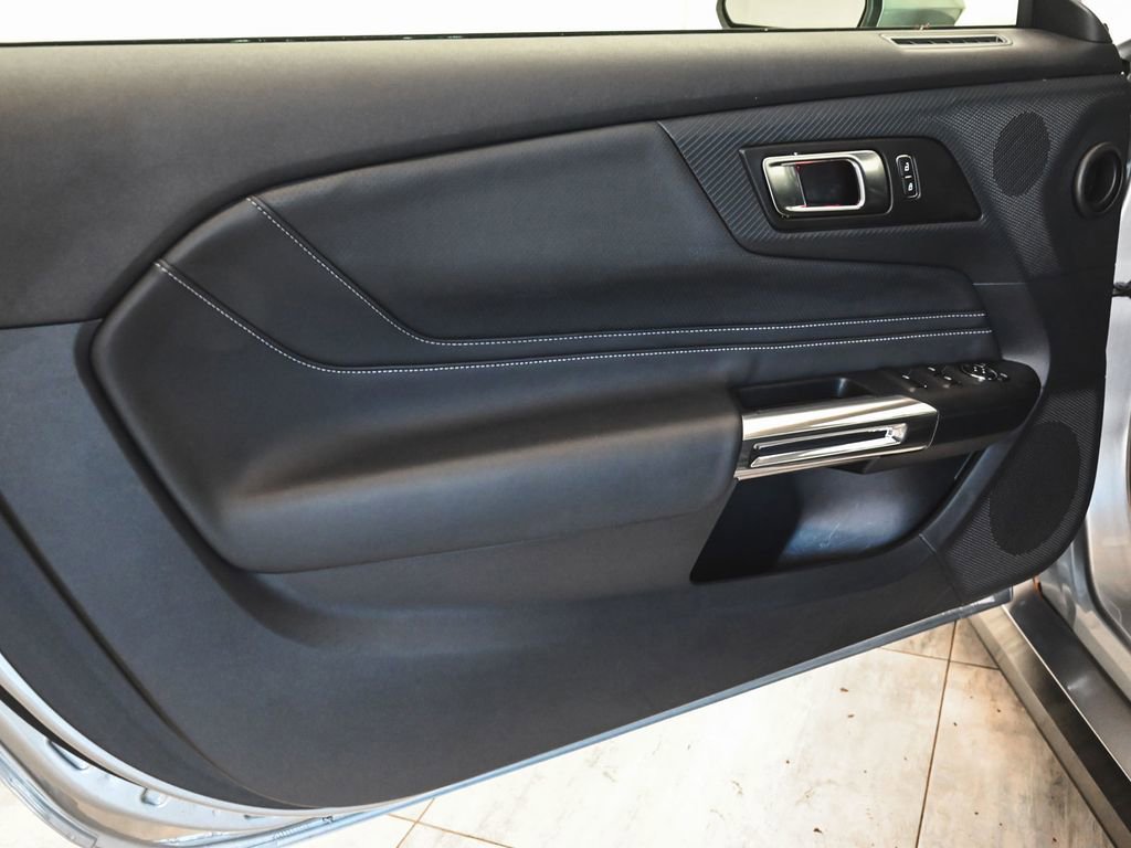 Used 2025 Ford Mustang Premium RWD image 11