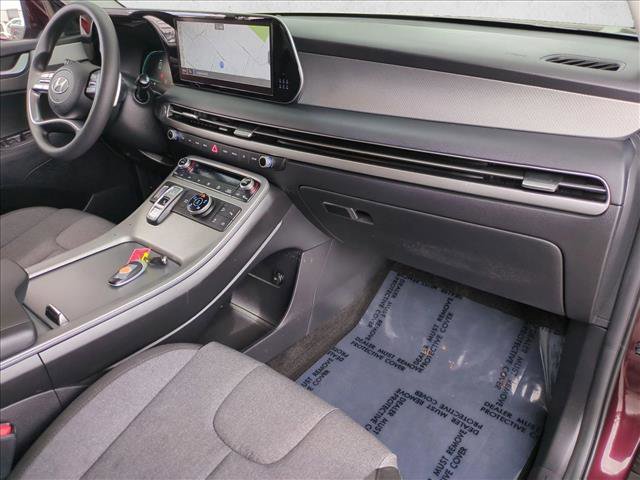 Used 2024 Hyundai Palisade SE image 23