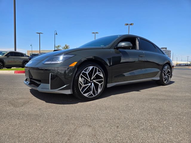 Used 2023 Hyundai Ioniq 6 Limited RWD image 2