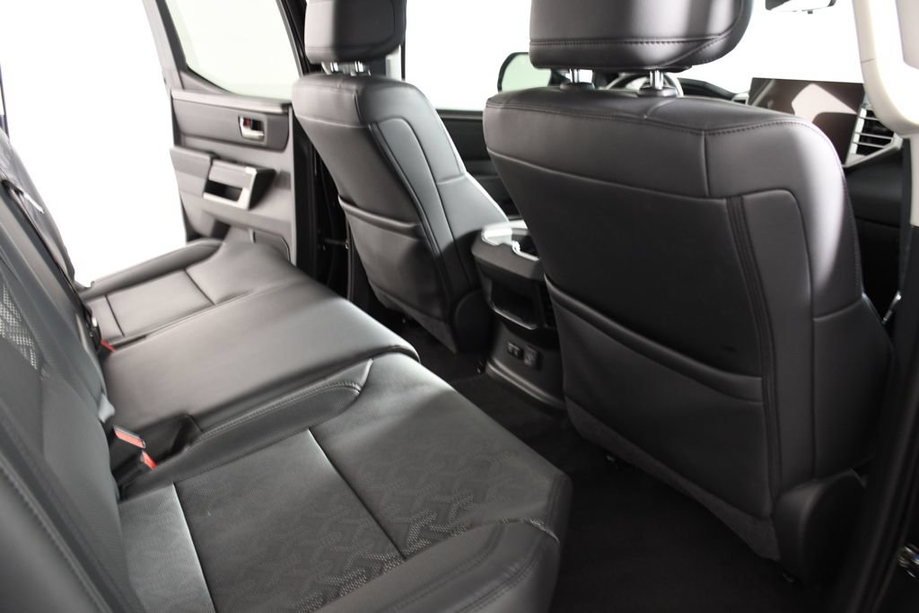 Used 2024 Toyota Tundra Limited AWD/4WD image 22