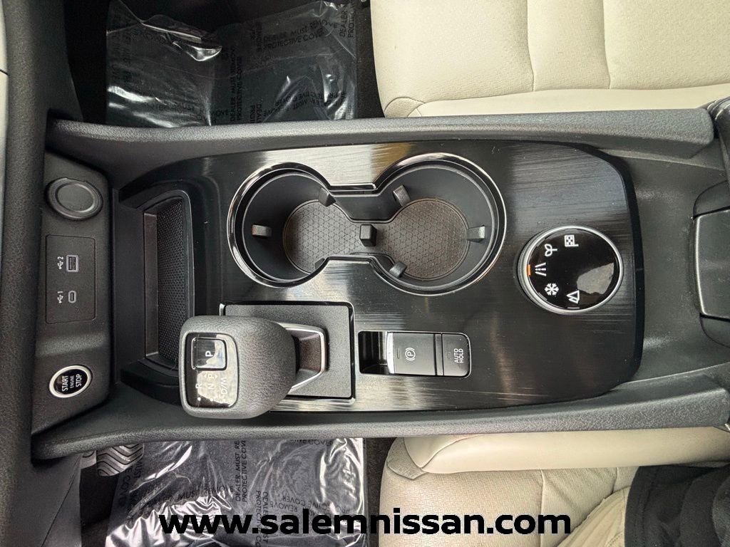 Certified 2023 Nissan Rogue SV w/ SV Premium B Package image 6