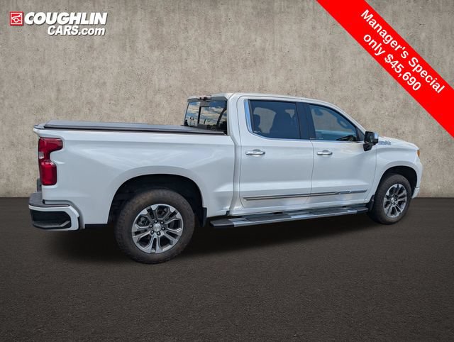 Used 2024 Chevrolet Silverado 1500 High Country w/ Technology Package AWD/4WD image 9