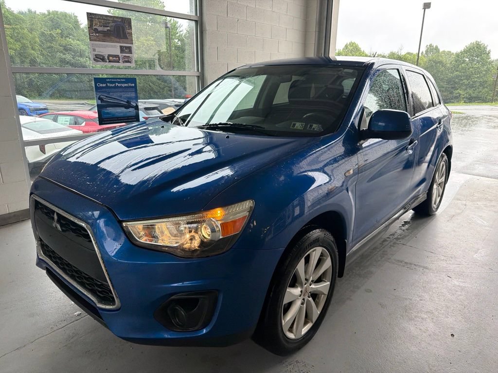 Used 2015 Mitsubishi Outlander Sport ES AWD/4WD image 3