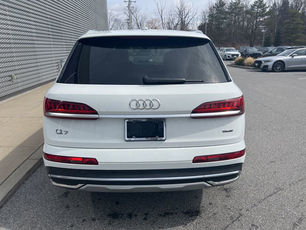 Used 2023 Audi Q7 3.0T Premium Plus w/ Premium Plus Package image 32