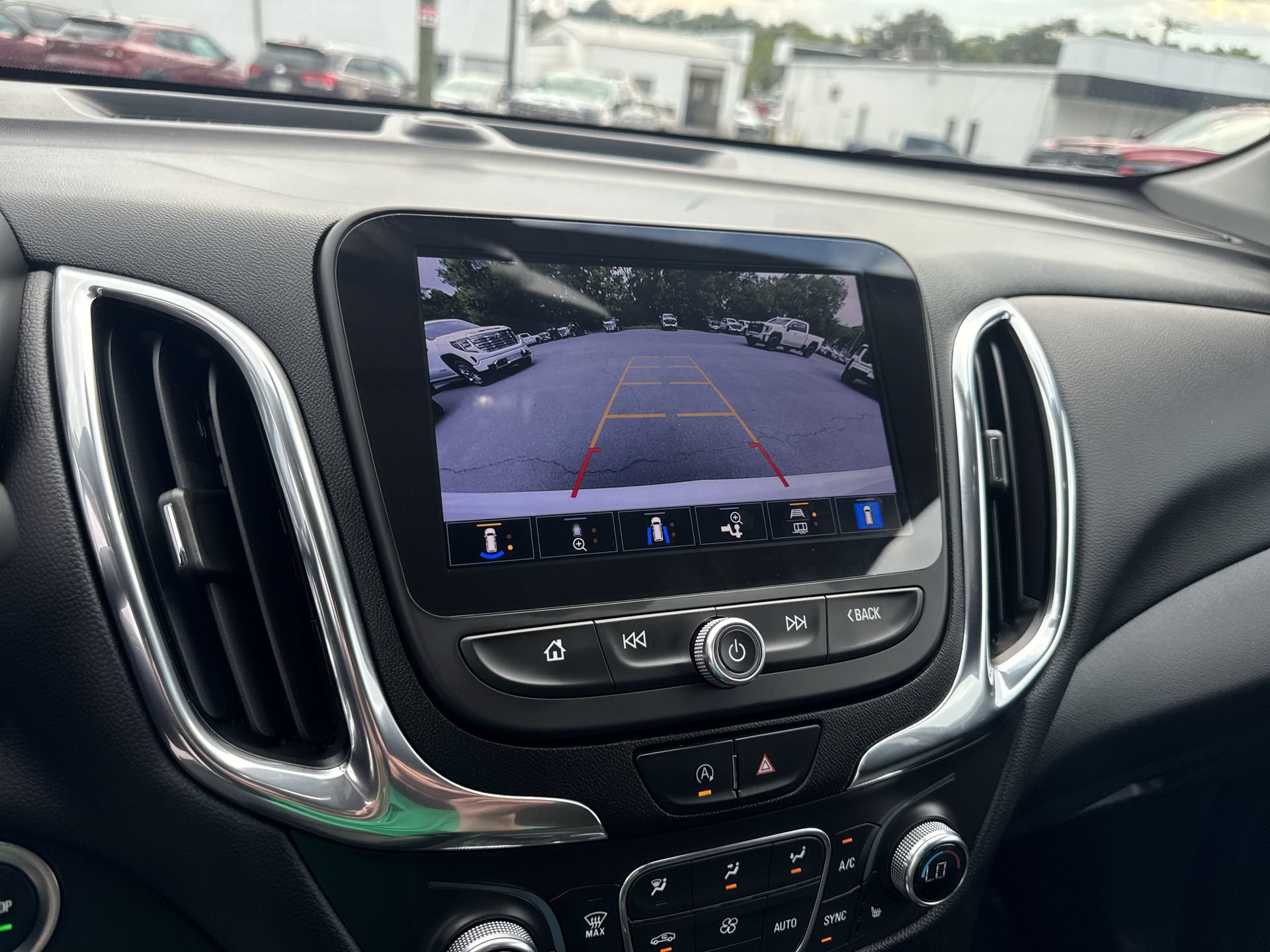 Certified 2022 Chevrolet Equinox LT AWD/4WD image 22