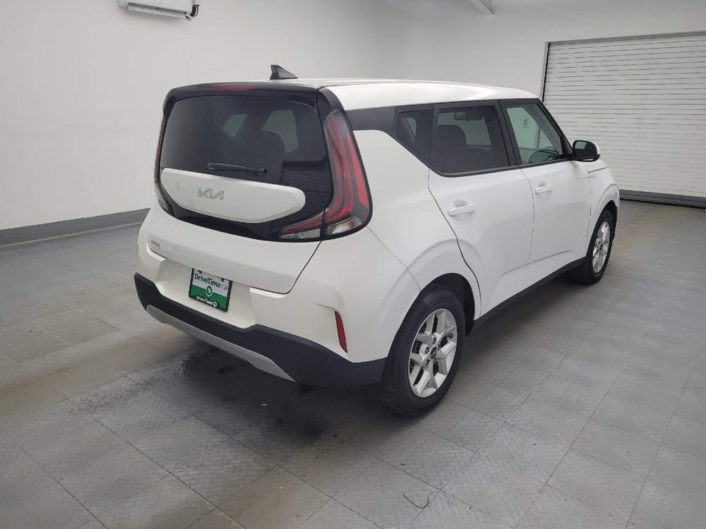 Used 2024 Kia Soul LX w/ Option Group 015 image 9