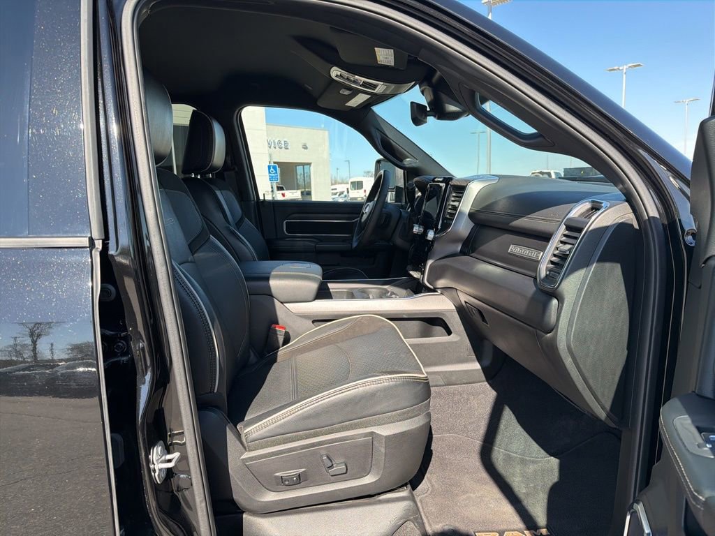 Used 2025 RAM 3500 Laramie w/ Sport Appearance Package image 20