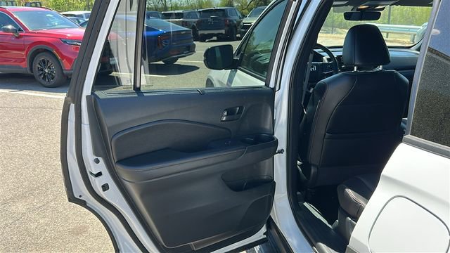 Used 2023 Honda Passport TrailSport image 22
