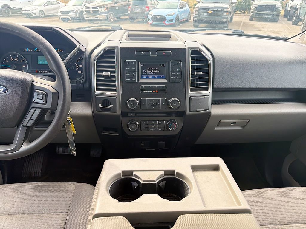 Used 2016 Ford F150 XLT image 17