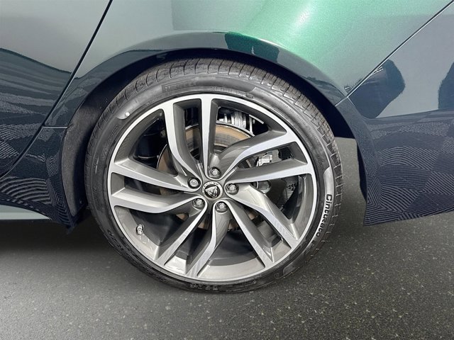 Used 2024 Jaguar XF R-Dynamic SE image 33