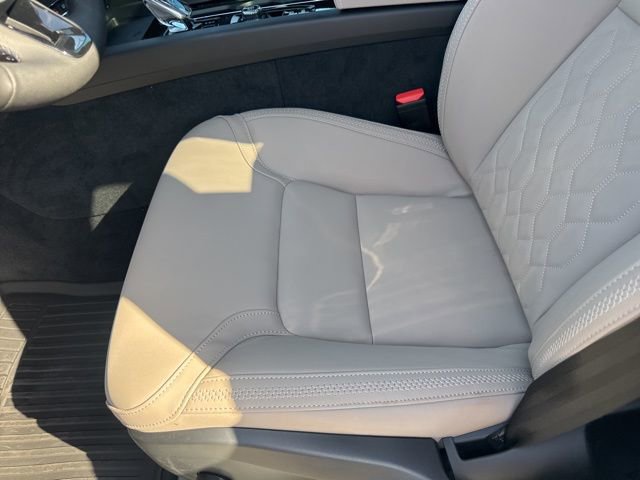 New 2026 Volvo XC60 B5 Plus w/ Protection Package Premier image 16
