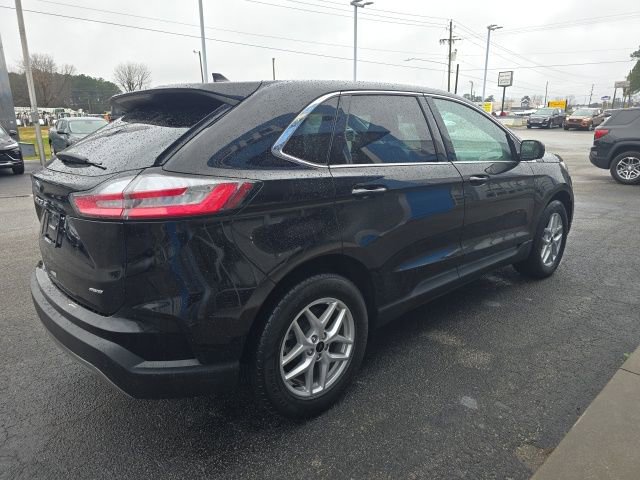 Used 2024 Ford Edge SEL image 5