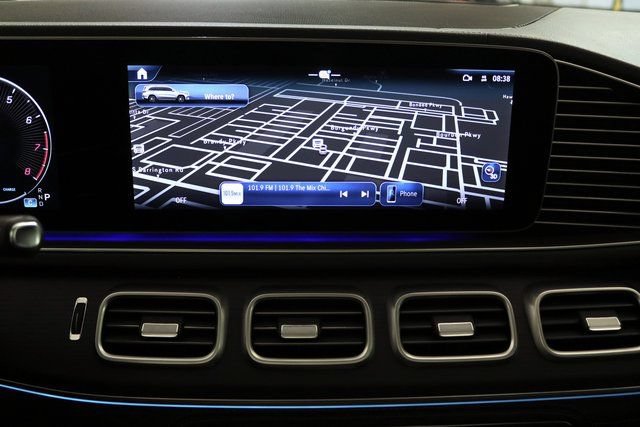 Used 2024 Mercedes-Benz GLS 580 4MATIC image 8