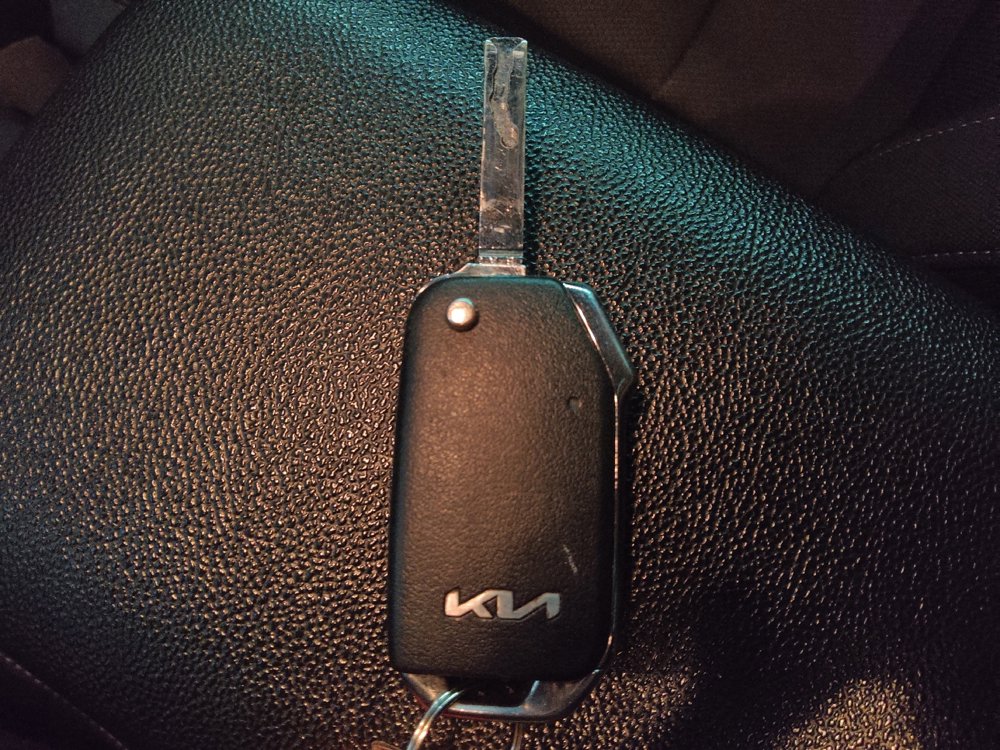 Used 2022 Kia Forte LXS image 32