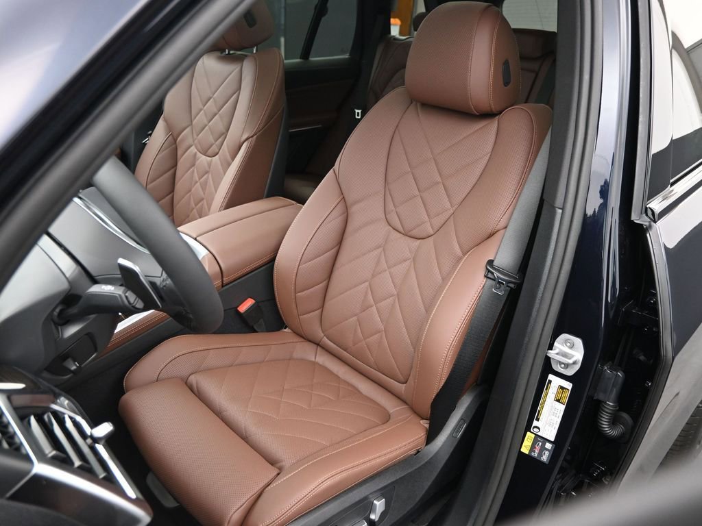 New 2026 BMW X5 xDrive50e AWD/4WD image 13