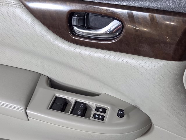Used 2014 Nissan Quest SV FWD image 28