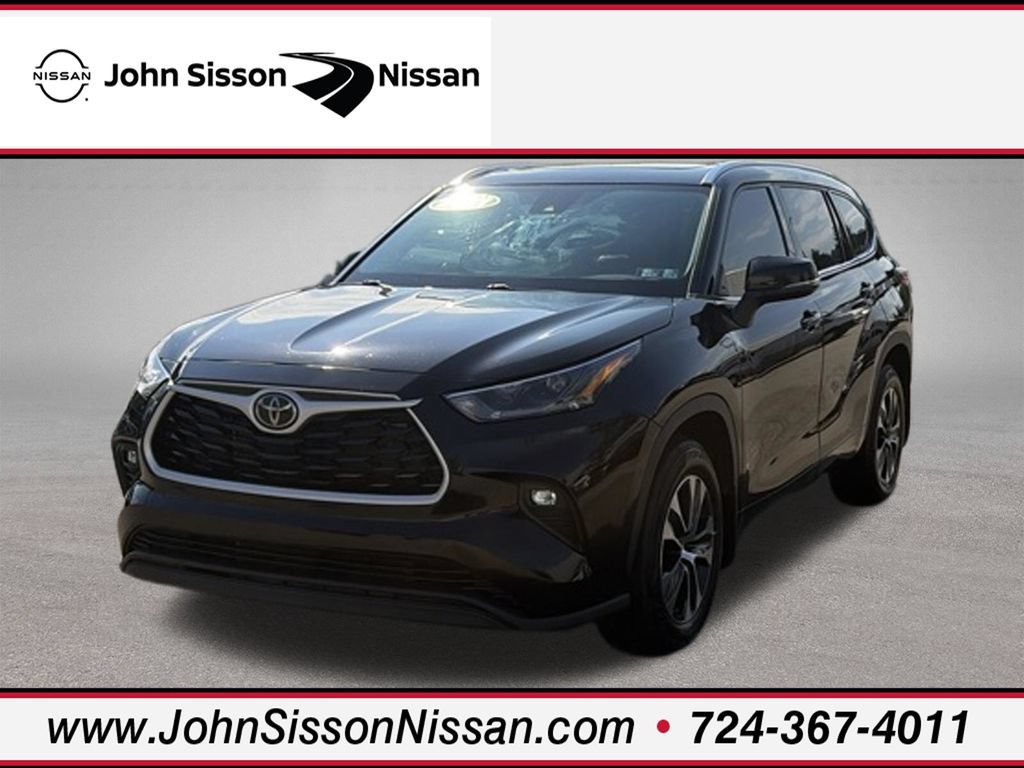 Used 2021 Toyota Highlander XLE