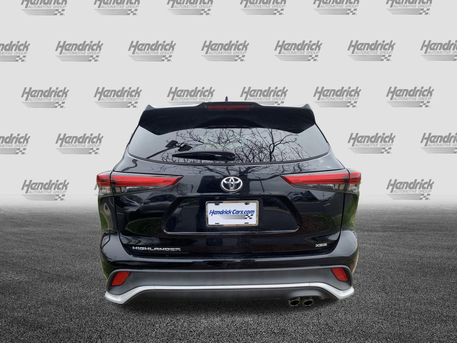 Used 2022 Toyota Highlander XSE image 9