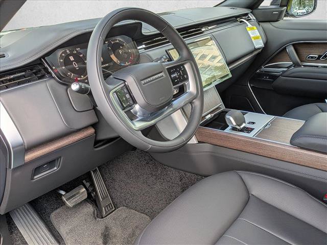 New 2026 Land Rover Range Rover SE AWD/4WD image 3