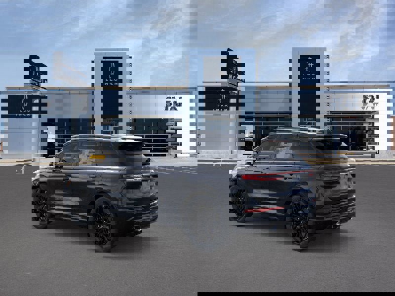 New 2026 Lincoln Corsair Premiere image 4