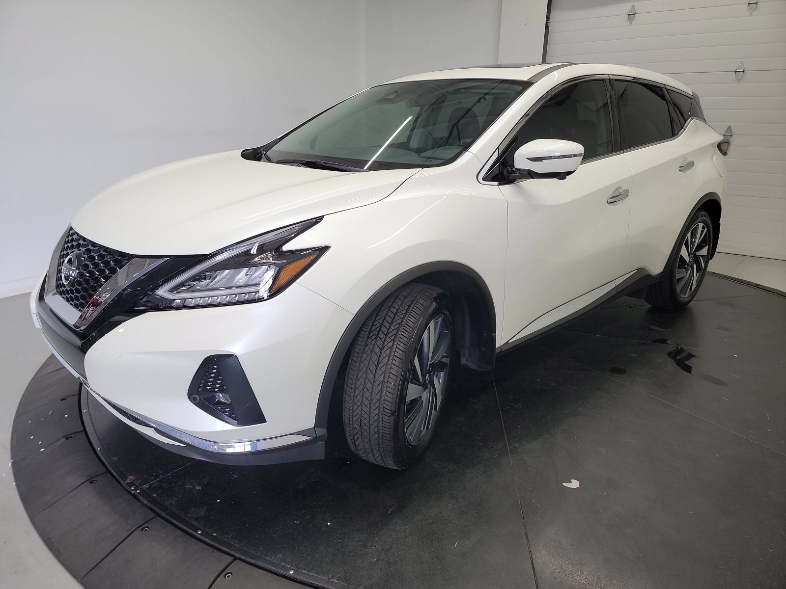 Used 2024 Nissan Murano SL FWD image 3