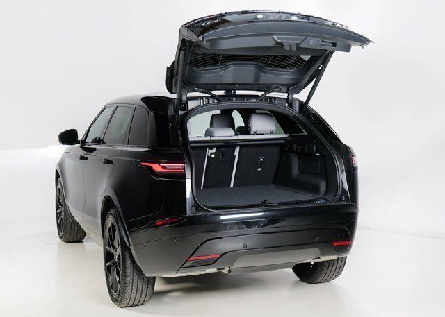 New 2026 Land Rover Range Rover Velar Dynamic SE AWD/4WD image 29