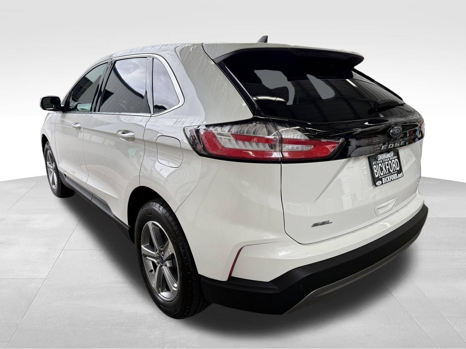 Used 2022 Ford Edge SEL w/ Convenience Package AWD/4WD image 8