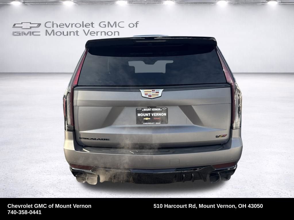 Used 2024 Cadillac Escalade V AWD/4WD image 4