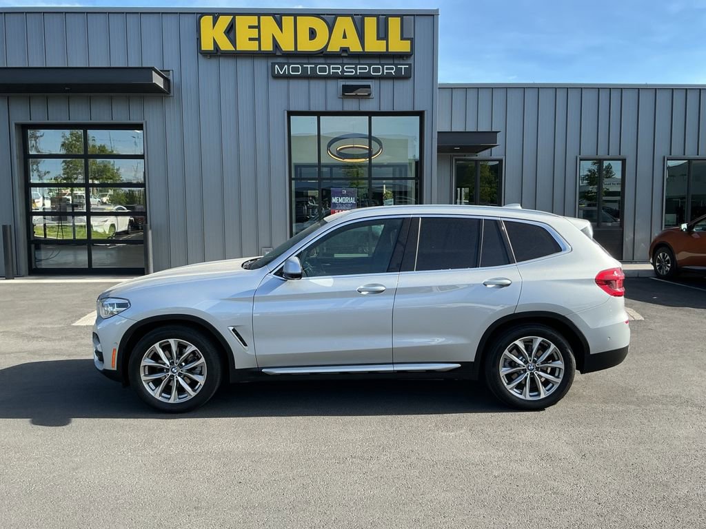 Used 2018 BMW X3 xDrive30i AWD/4WD image 2